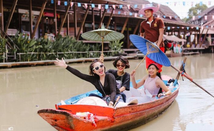 Pattaya Bangkok Rowing Boat
